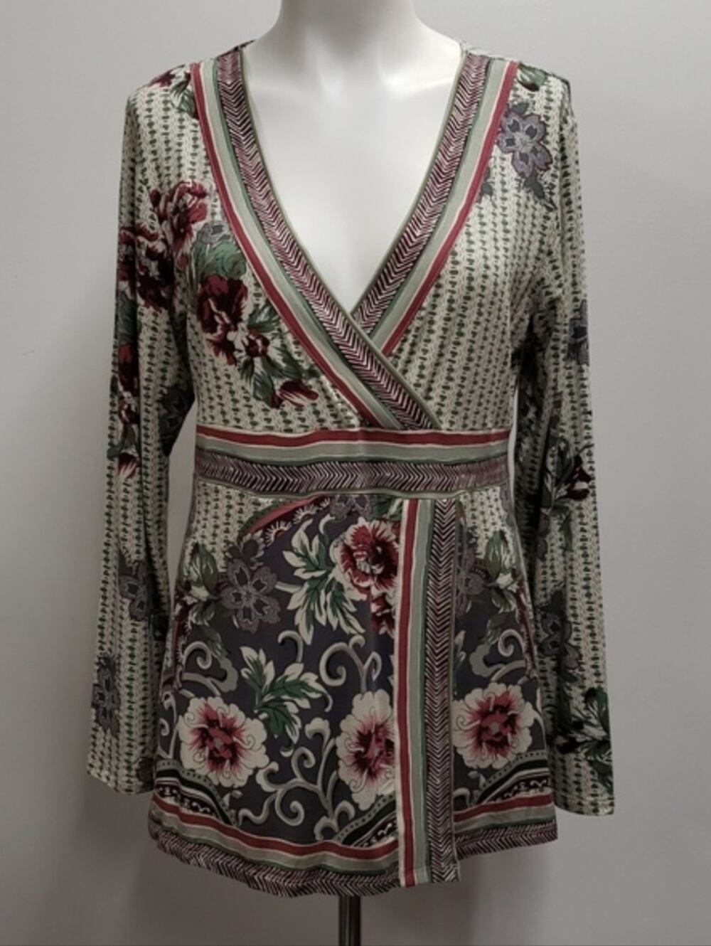 Bandolino Faux Wrap Tunic Top Women's Large Floral V Neck Flattering Retro Boho